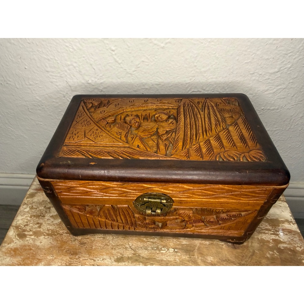 Vintage Chinese Hand Carved Storyteller‎ Decorative Wood Storage Box